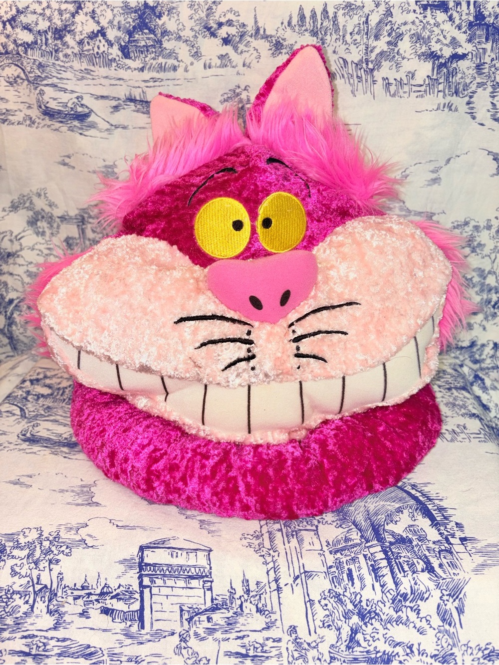 VINTAGE Disneyland resorts Cheshire Cat Pink Plush Hat Alice Wonderland Adult